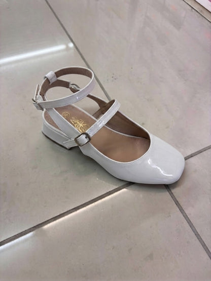 Escarpin petit talon verni, double bride