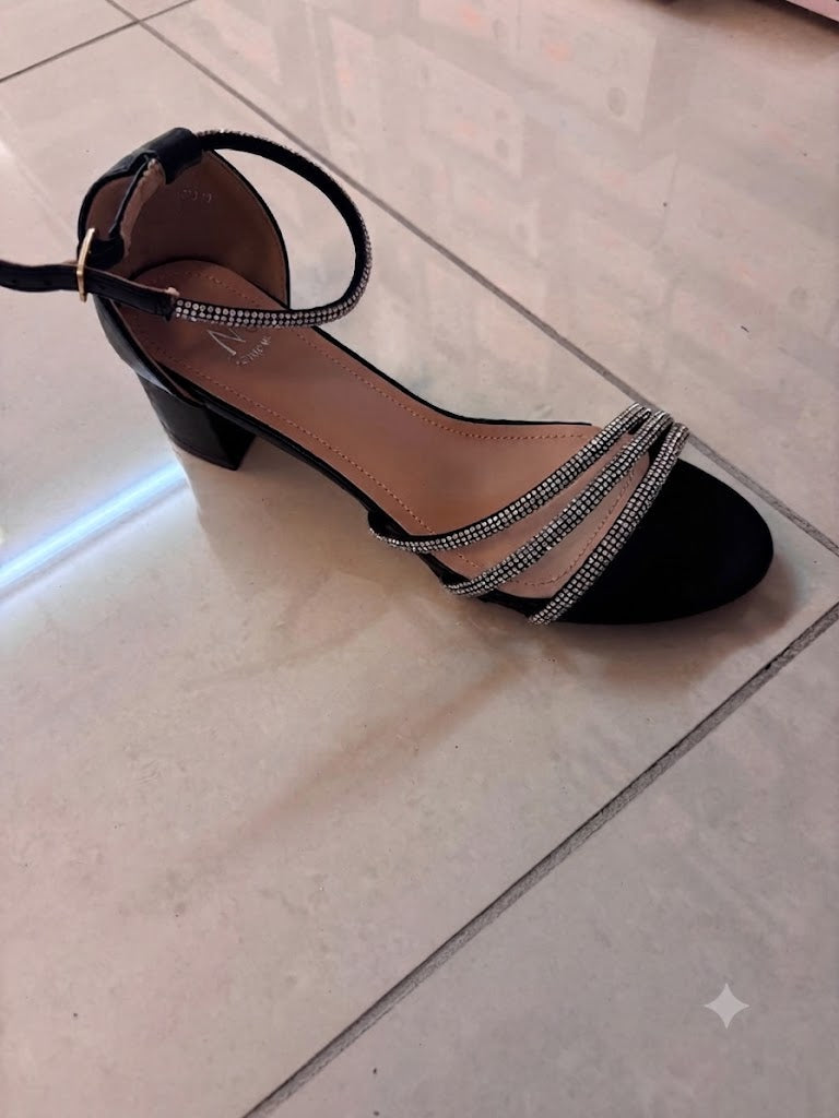Talon noire petit, brides fines strassées