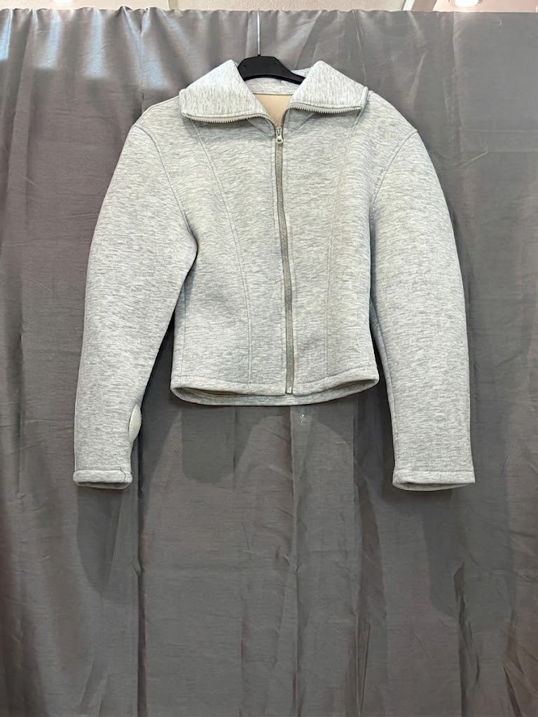 Veste courte épaisse, col zippé