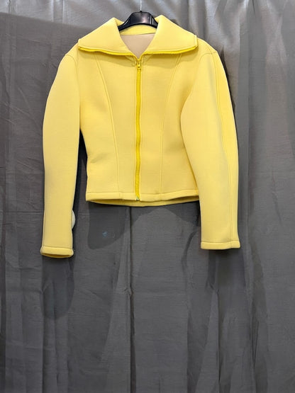 Veste courte épaisse, col zippé