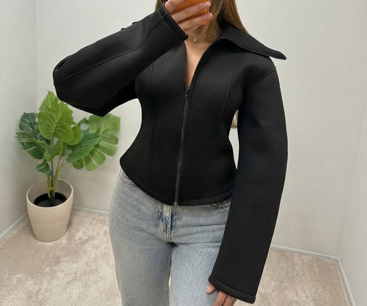 Veste courte épaisse, col zippé