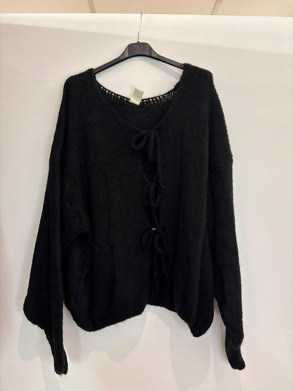 Pull oversize à nœuds sur le devant