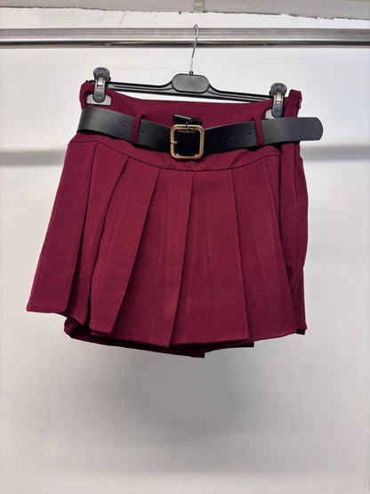 Jupe plissée avec ceinture avec short intégré