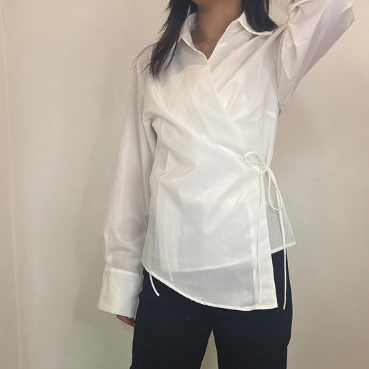 Chemise portefeuille à nouer