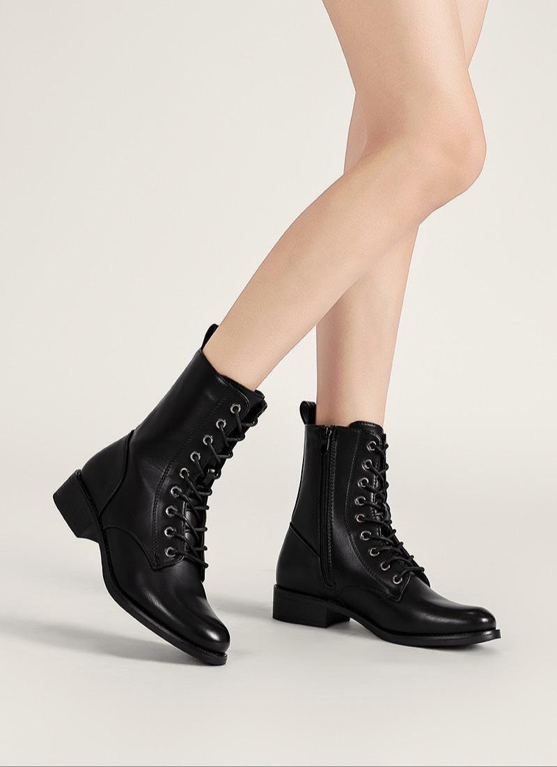 Bottines lacées