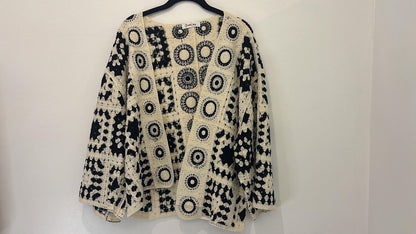 Gilet crochet à motifs géométriques
