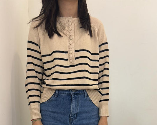 Pull marinière à rayures et de boutonnage