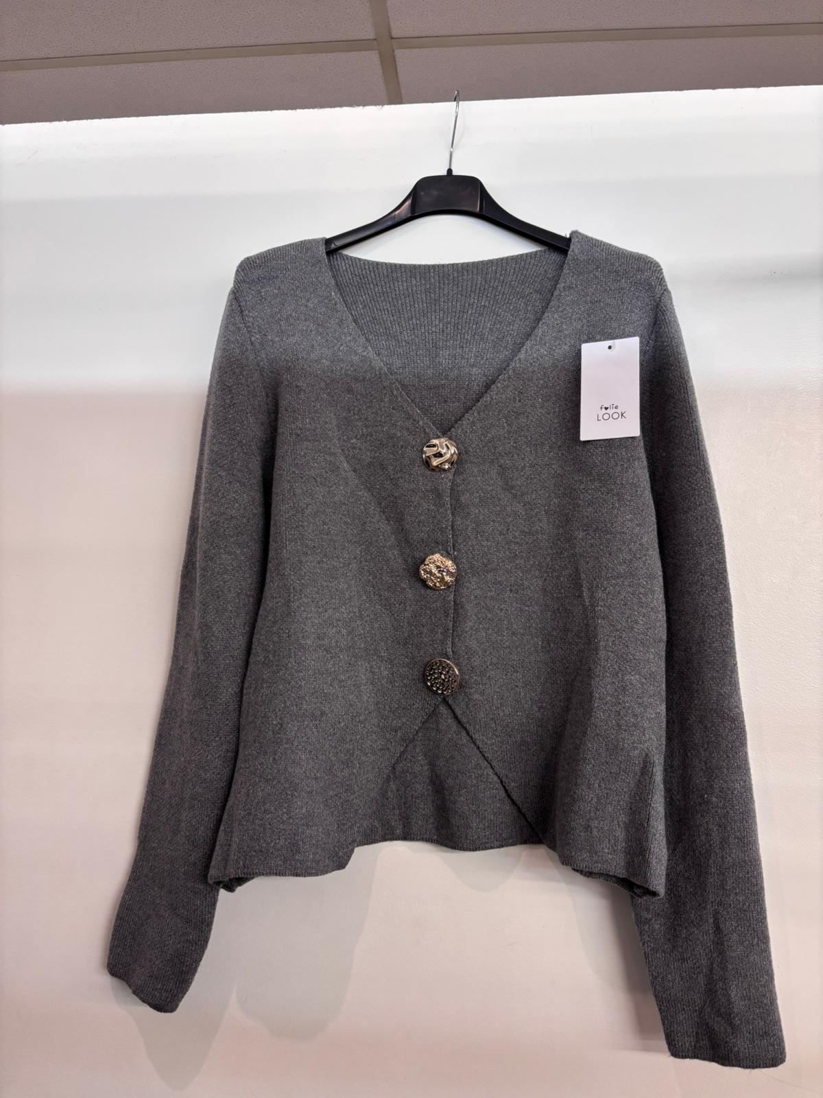 Cardigan à gros boutons dorés
