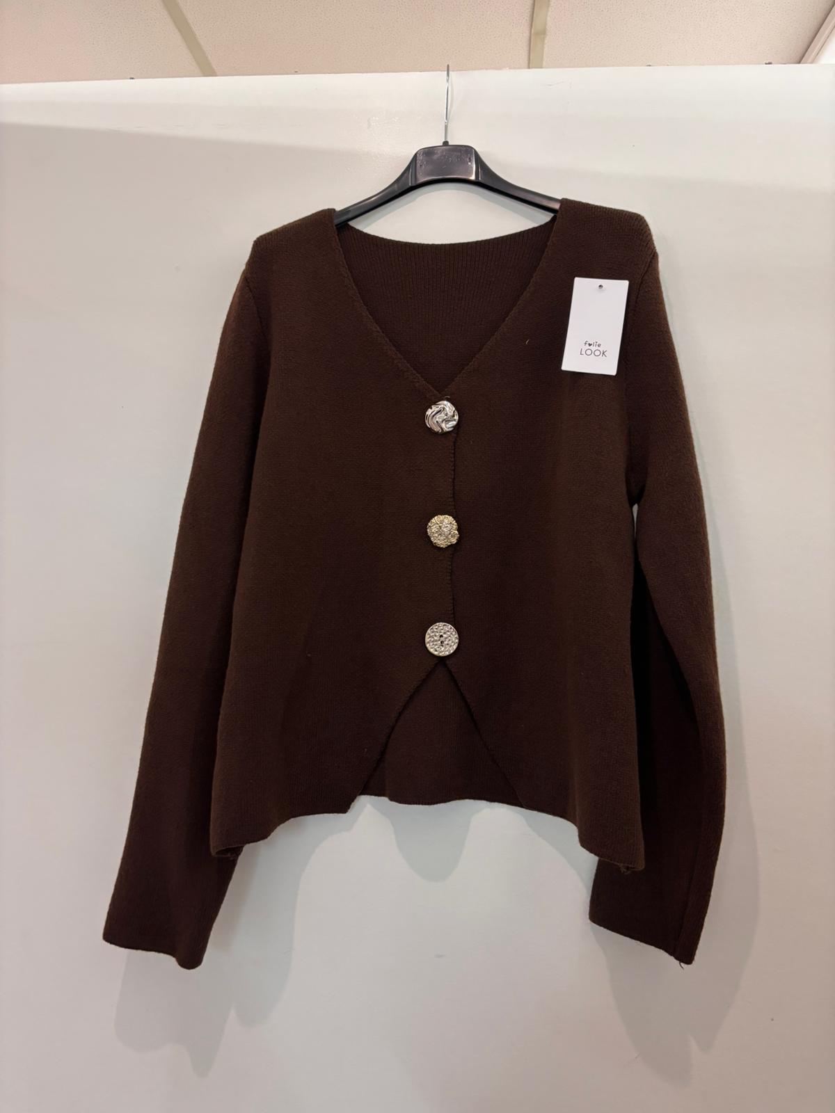 Cardigan à gros boutons dorés