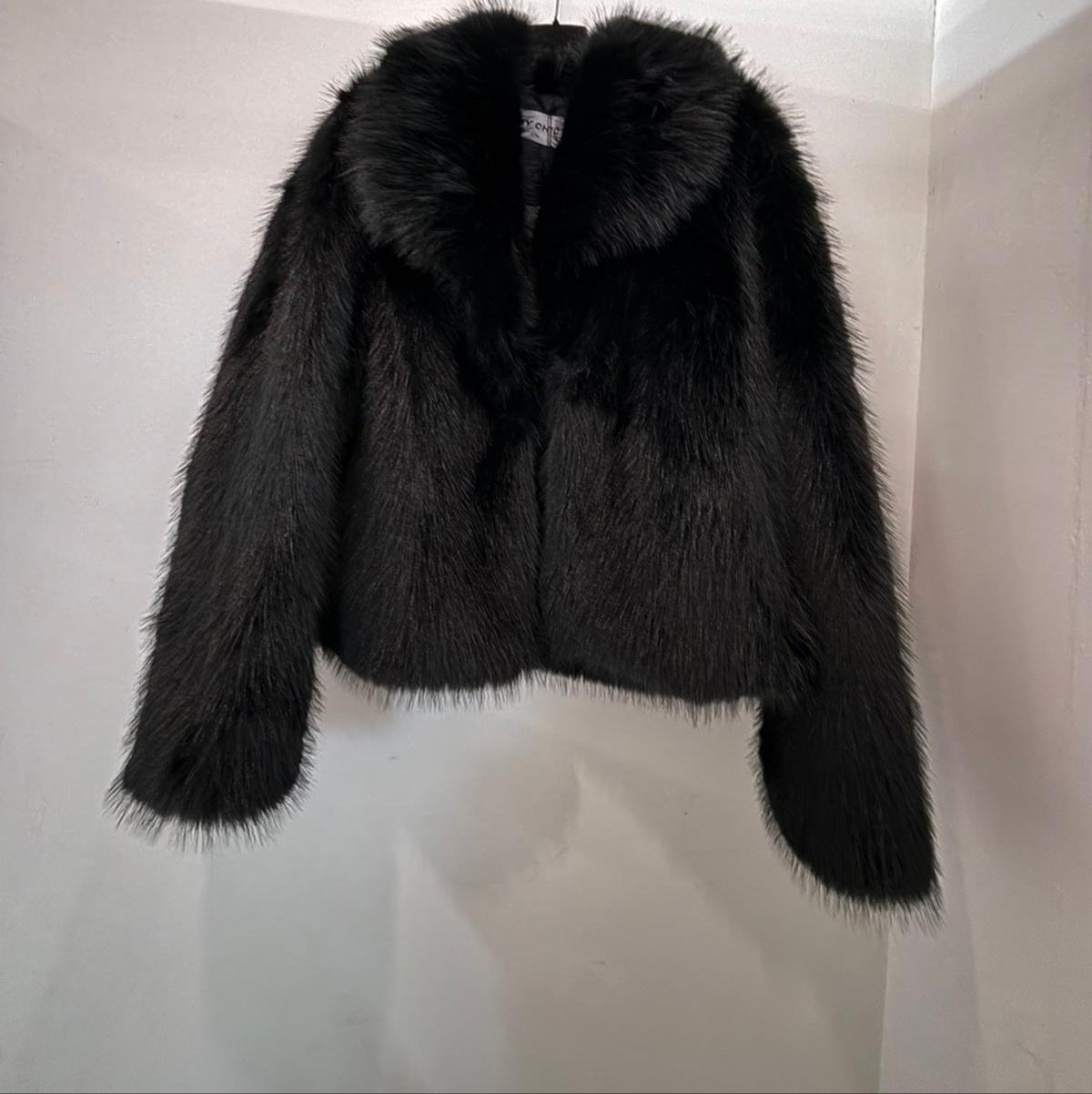 Veste en fausse fourrure