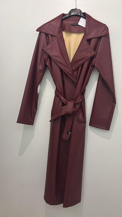 Trench long en simili cuir