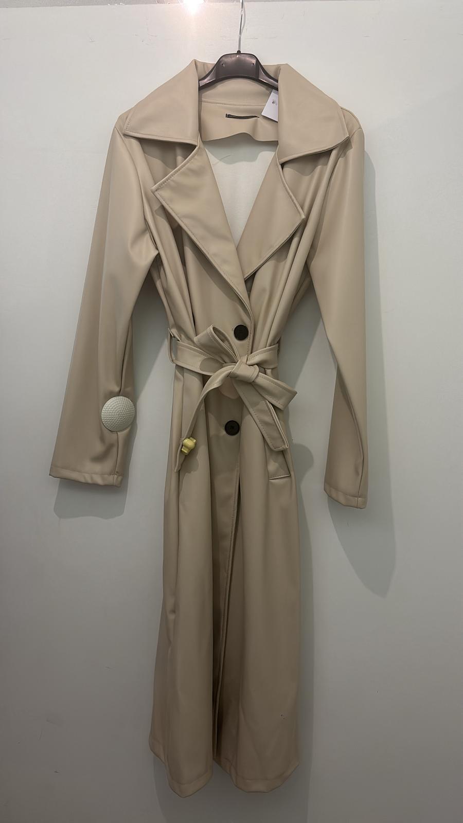 Trench long en simili cuir