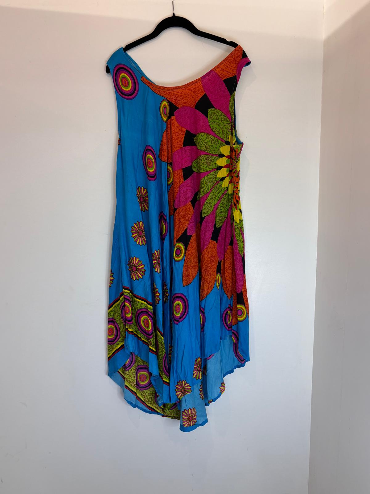 Robe bohème évasée multicolore à imprimés ethniques