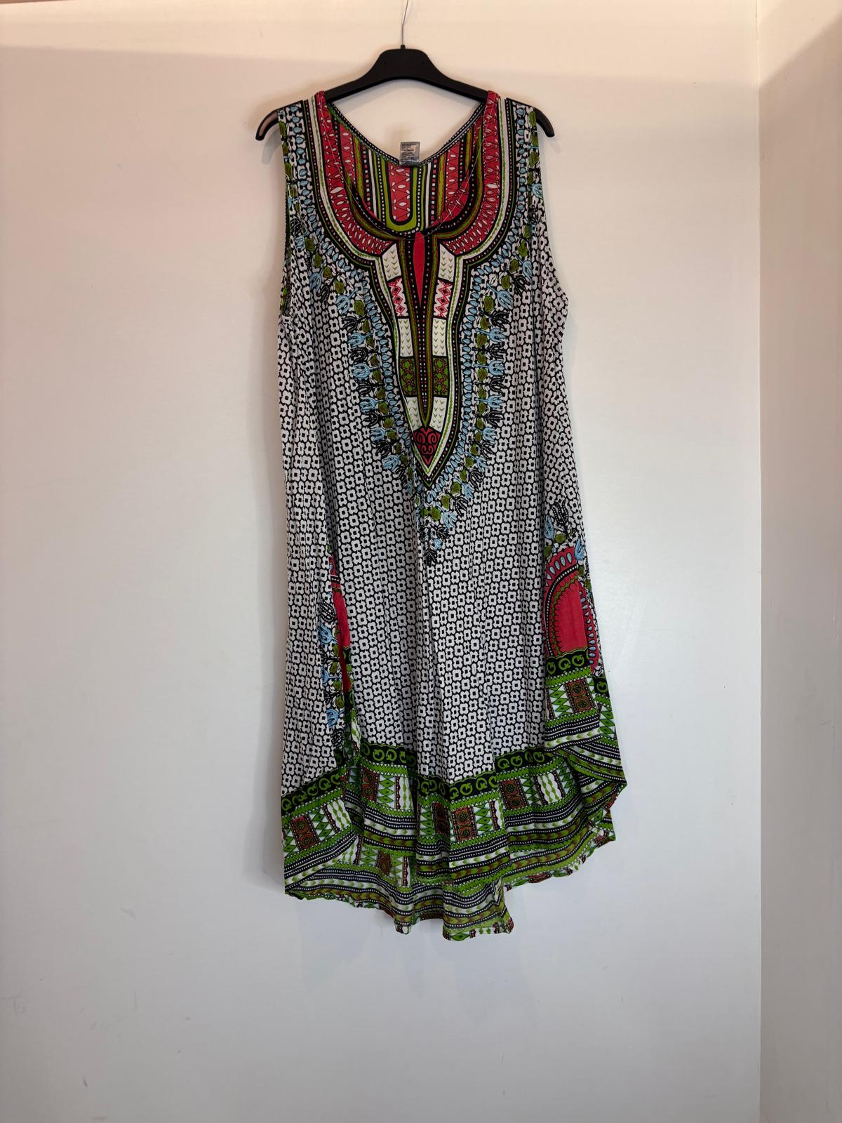 Robe bohème évasée multicolore à imprimés ethniques