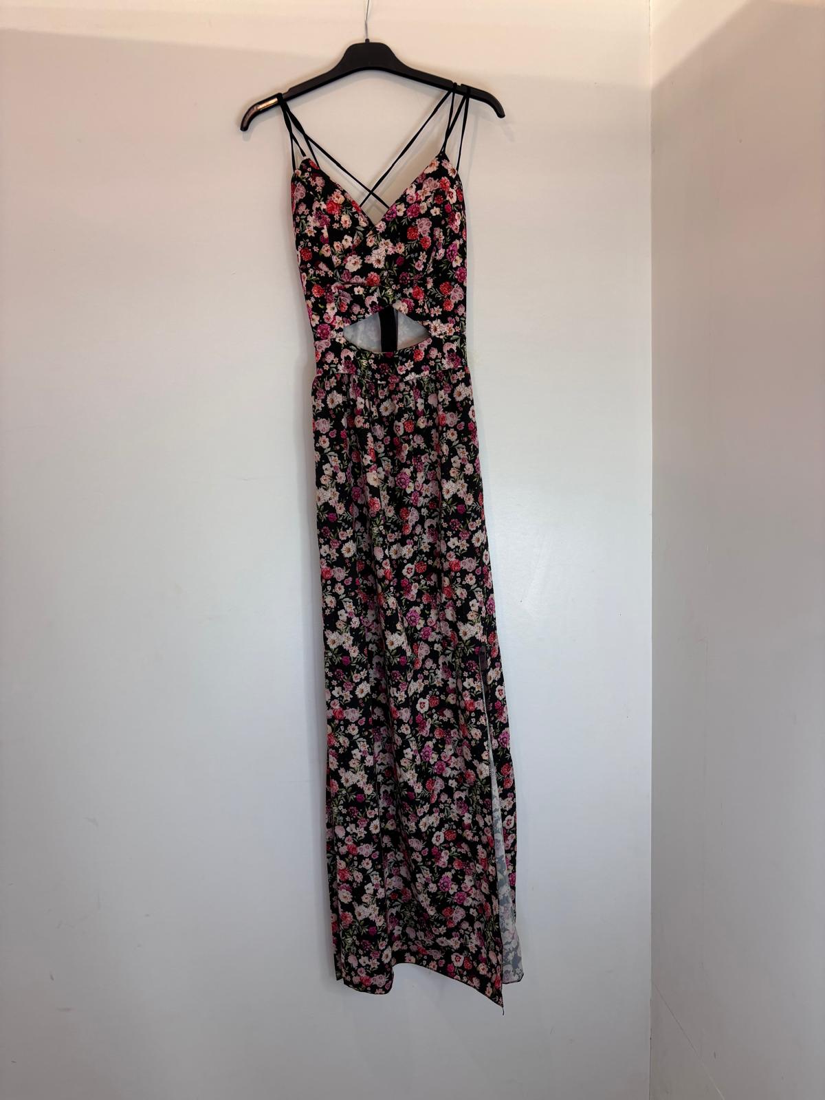 Robe longue à fleurs avec bretelles croisées