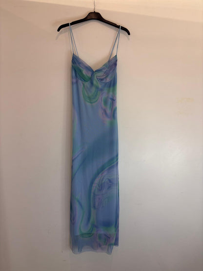 Robe longue fluide bleu ciel effet aquarelle