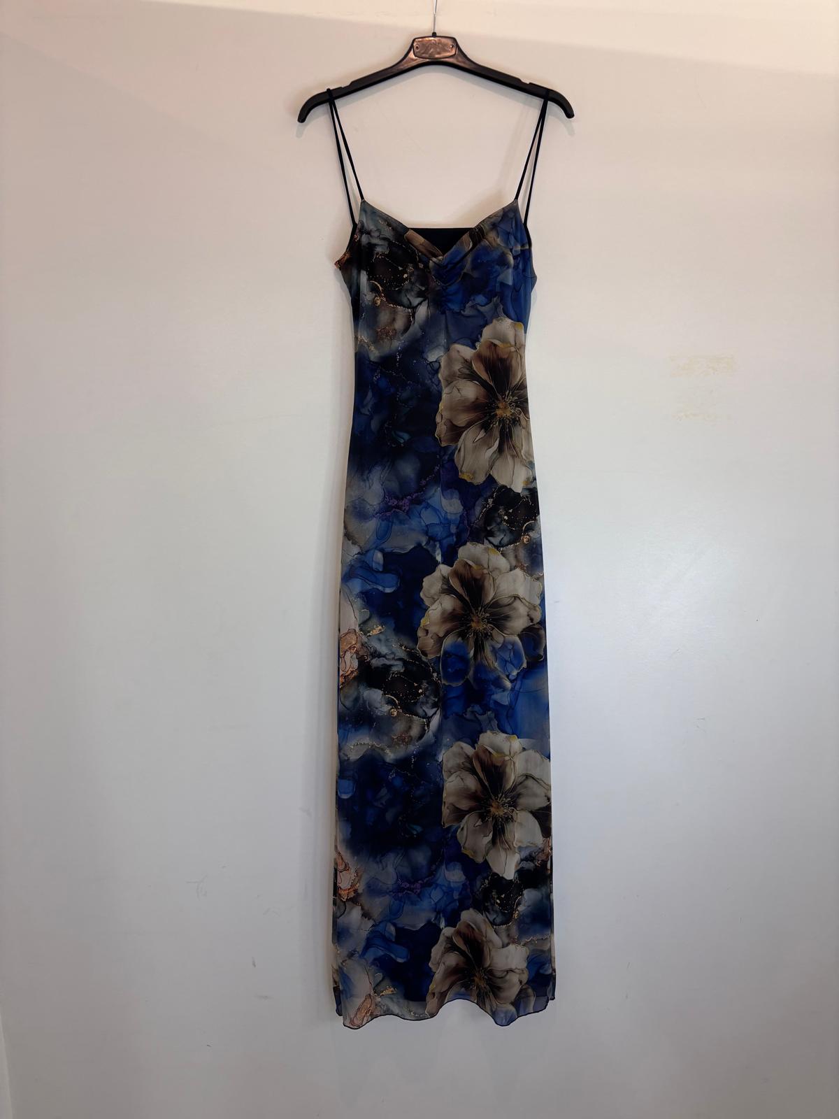 Robe longue fluide à fines bretelles et imprimé