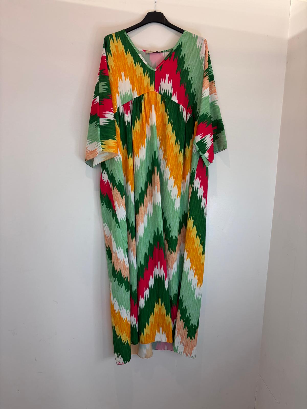 Robe longue fluide à motifs