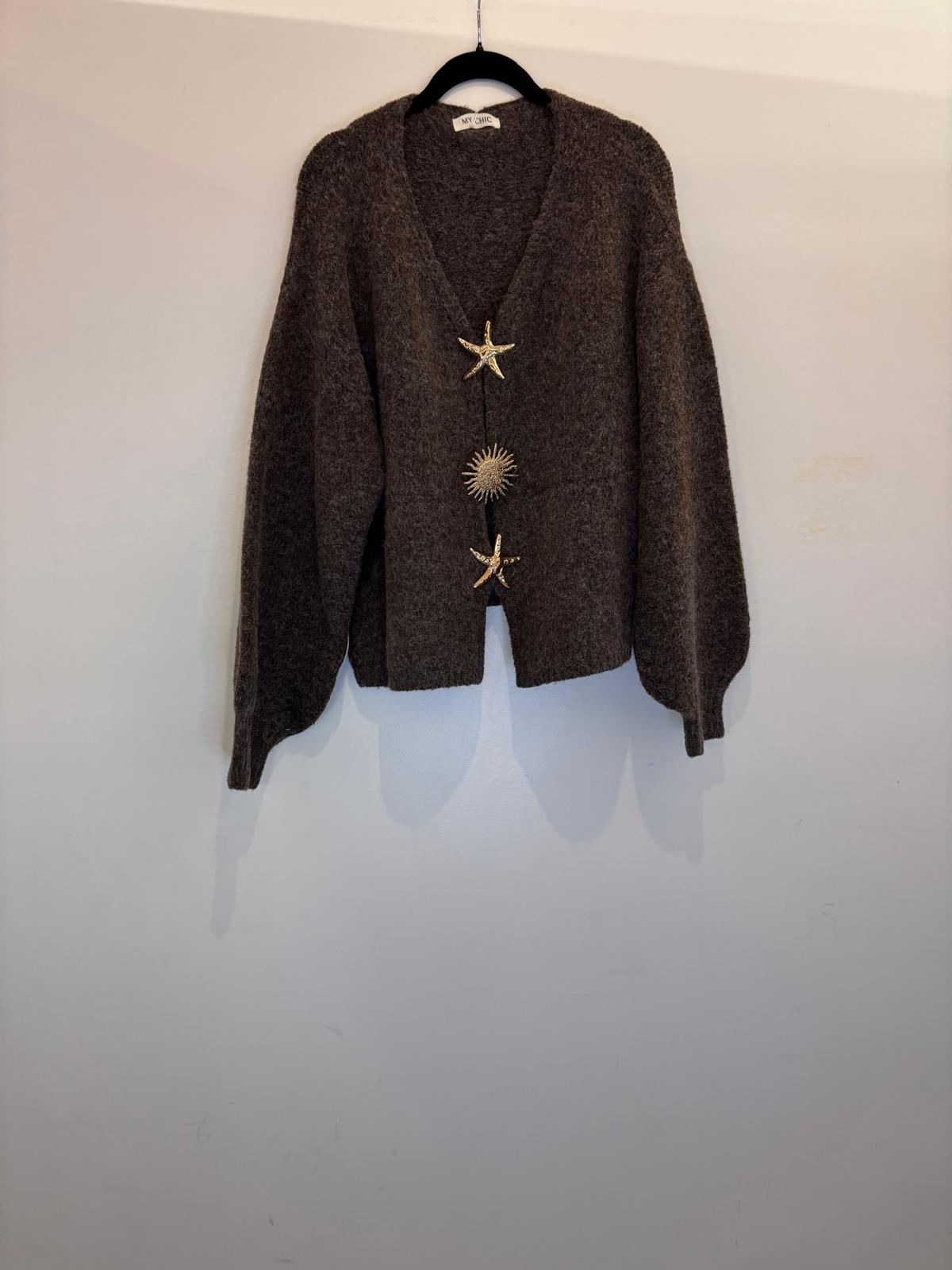 Cardigan à boutons étoile et soleil dorés