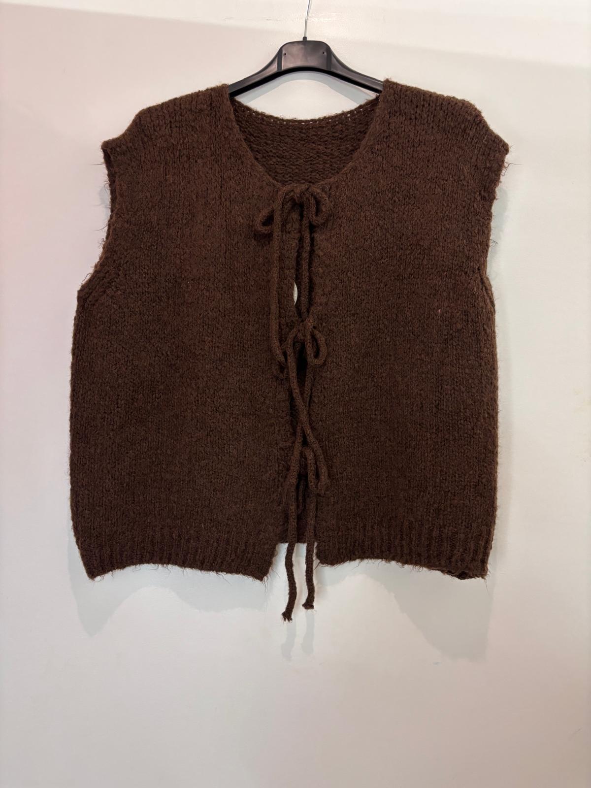 Gilet sans manches à liens noués