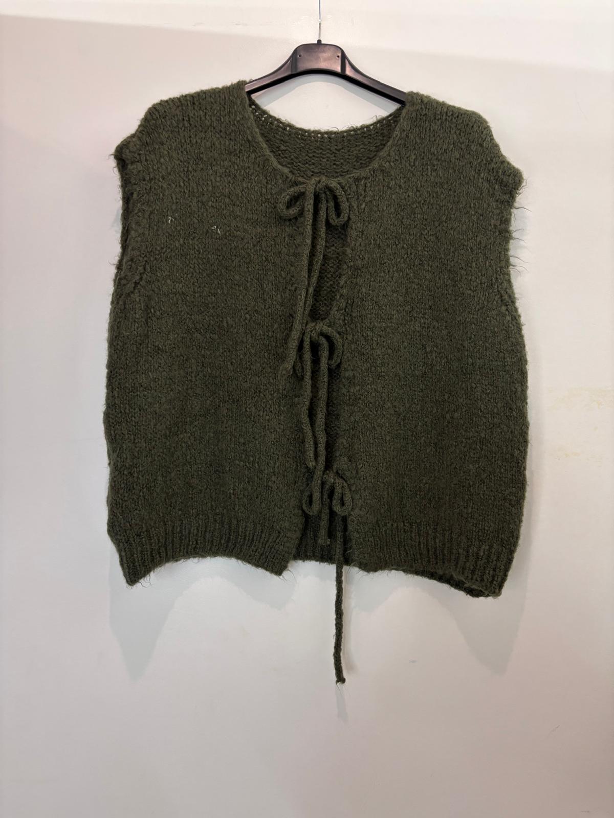 Gilet sans manches à liens noués