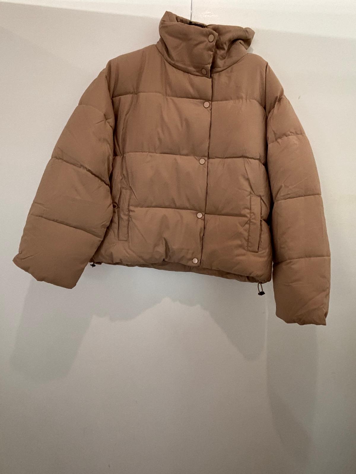 Doudoune matelassée à col montant