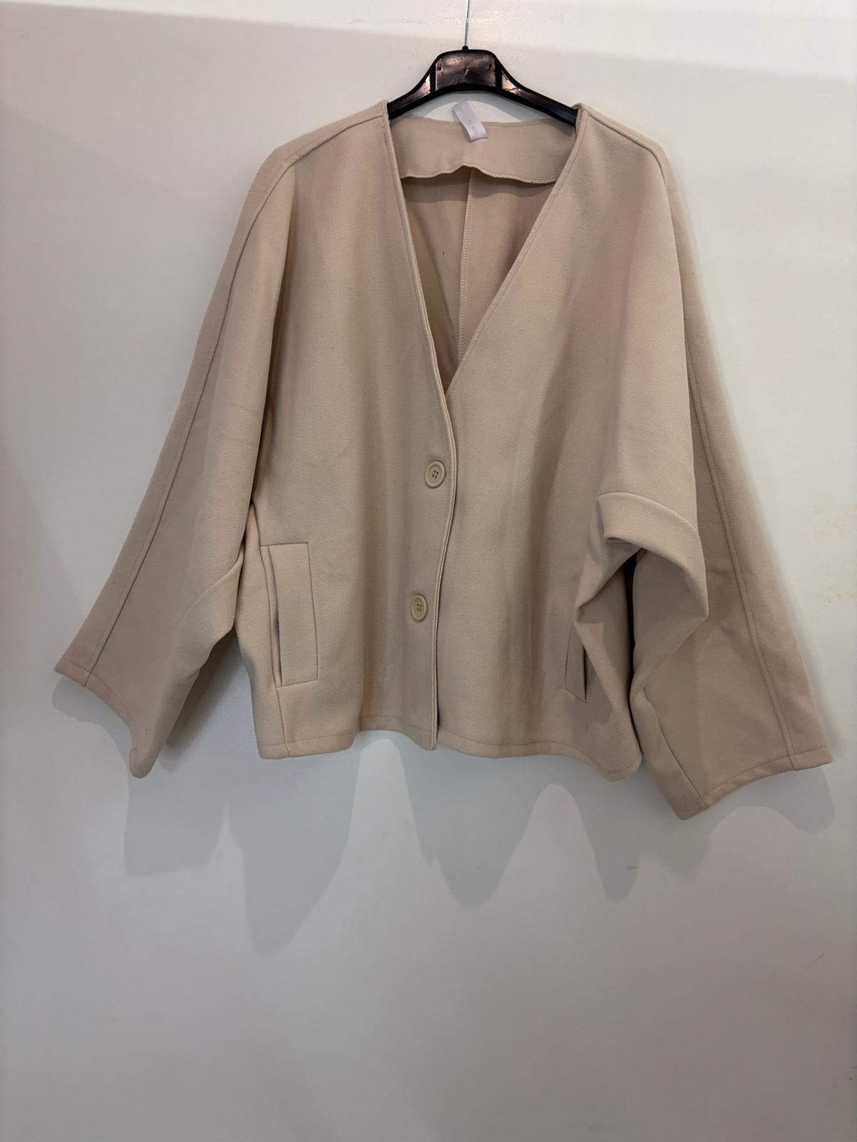 Veste courte à manches chauve-souris