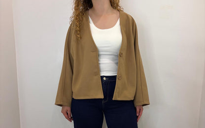 Veste courte à manches chauve-souris