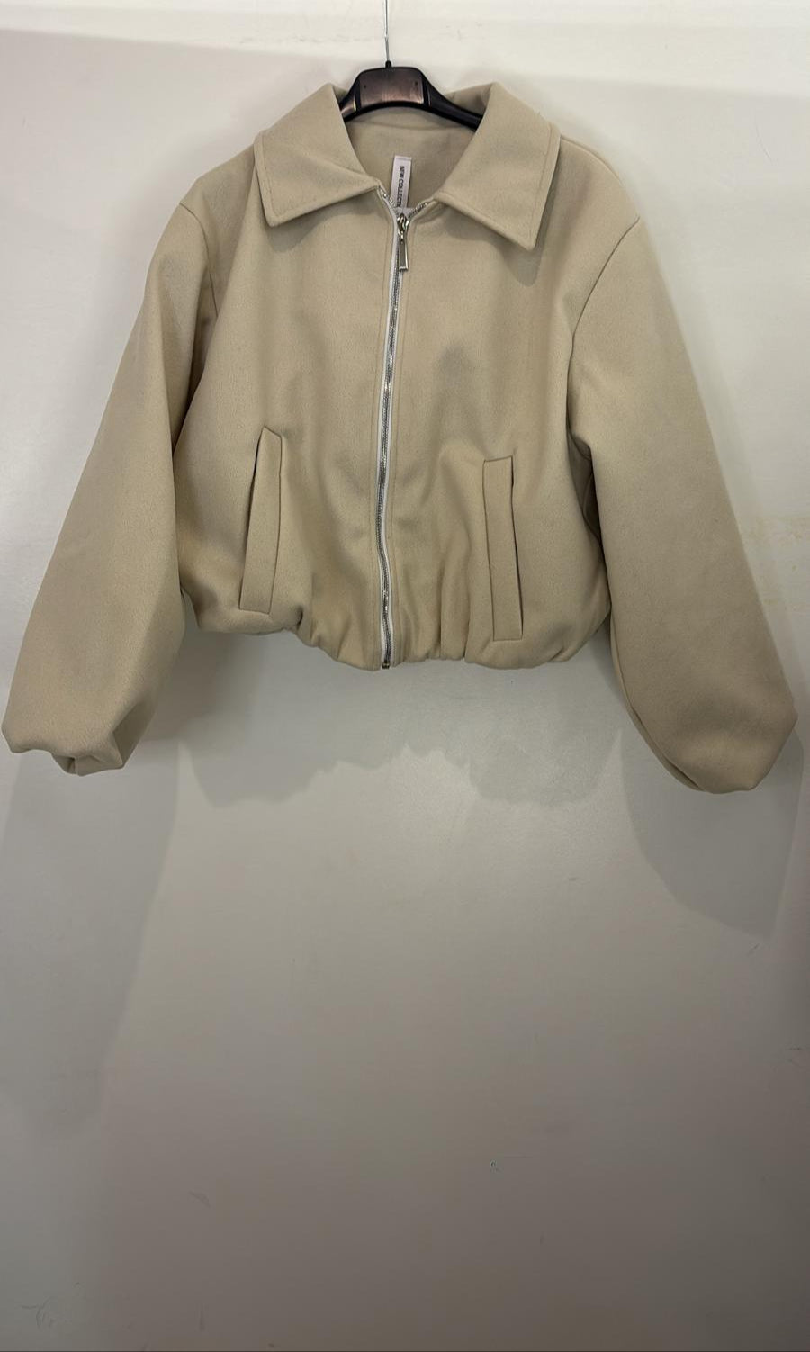 Veste courte zippée à col