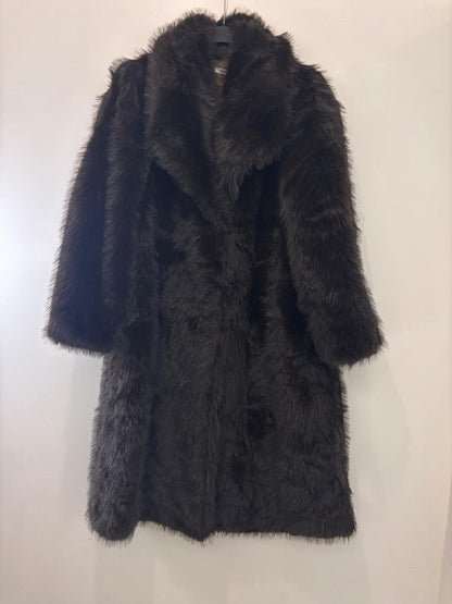 Manteau long en fausse fourrure