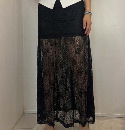 Jupe longue transparente en dentelle doublée