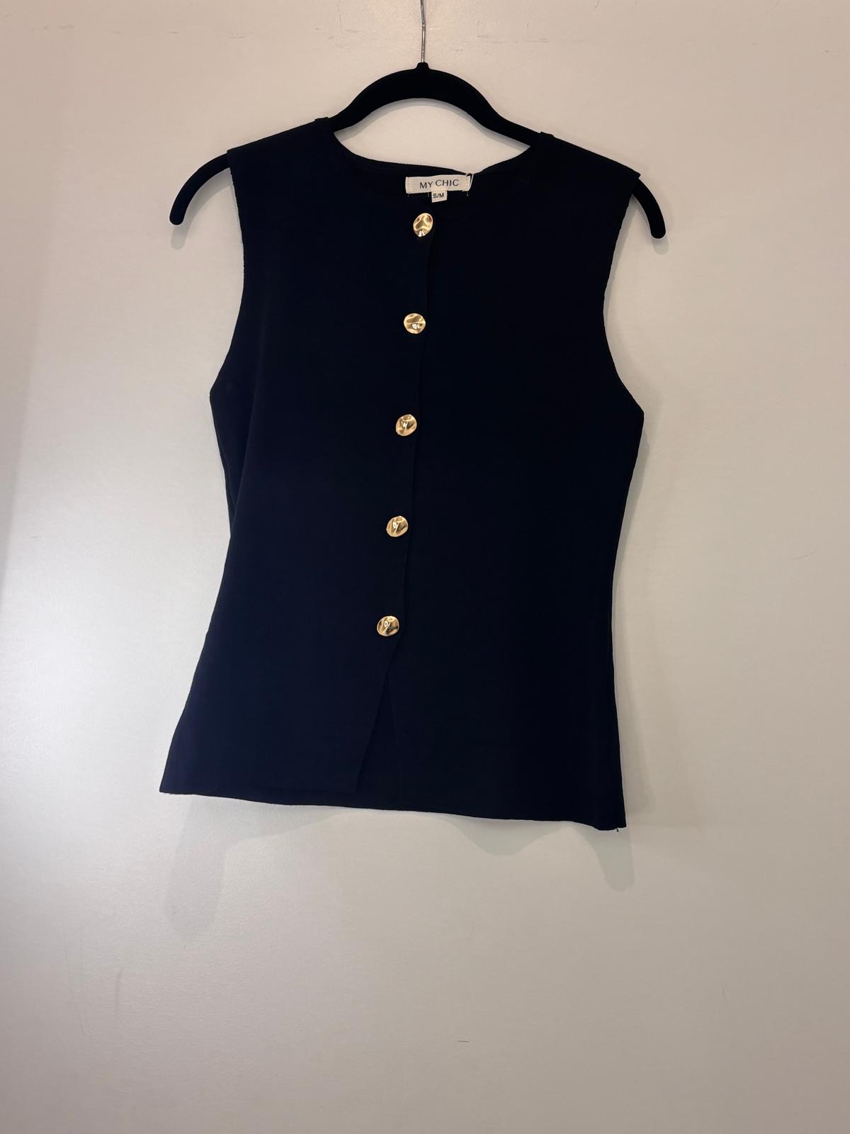 Top sans manches à boutons dorés élégants