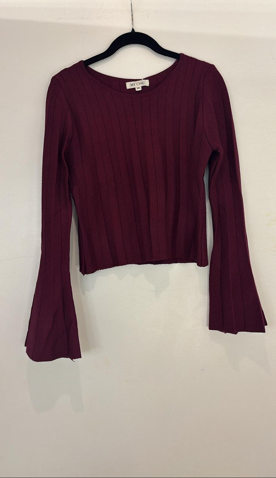 Haut côtelé à manches évasées