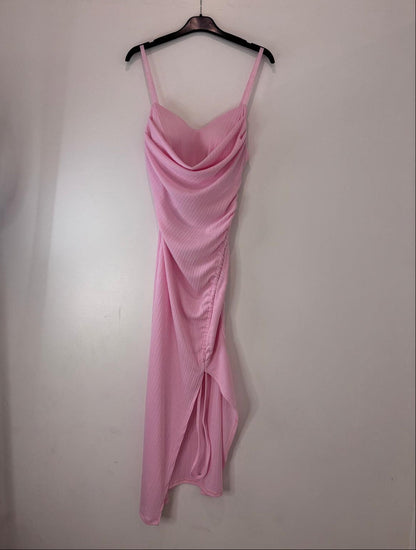 Robe longue fendue à fines bretelles