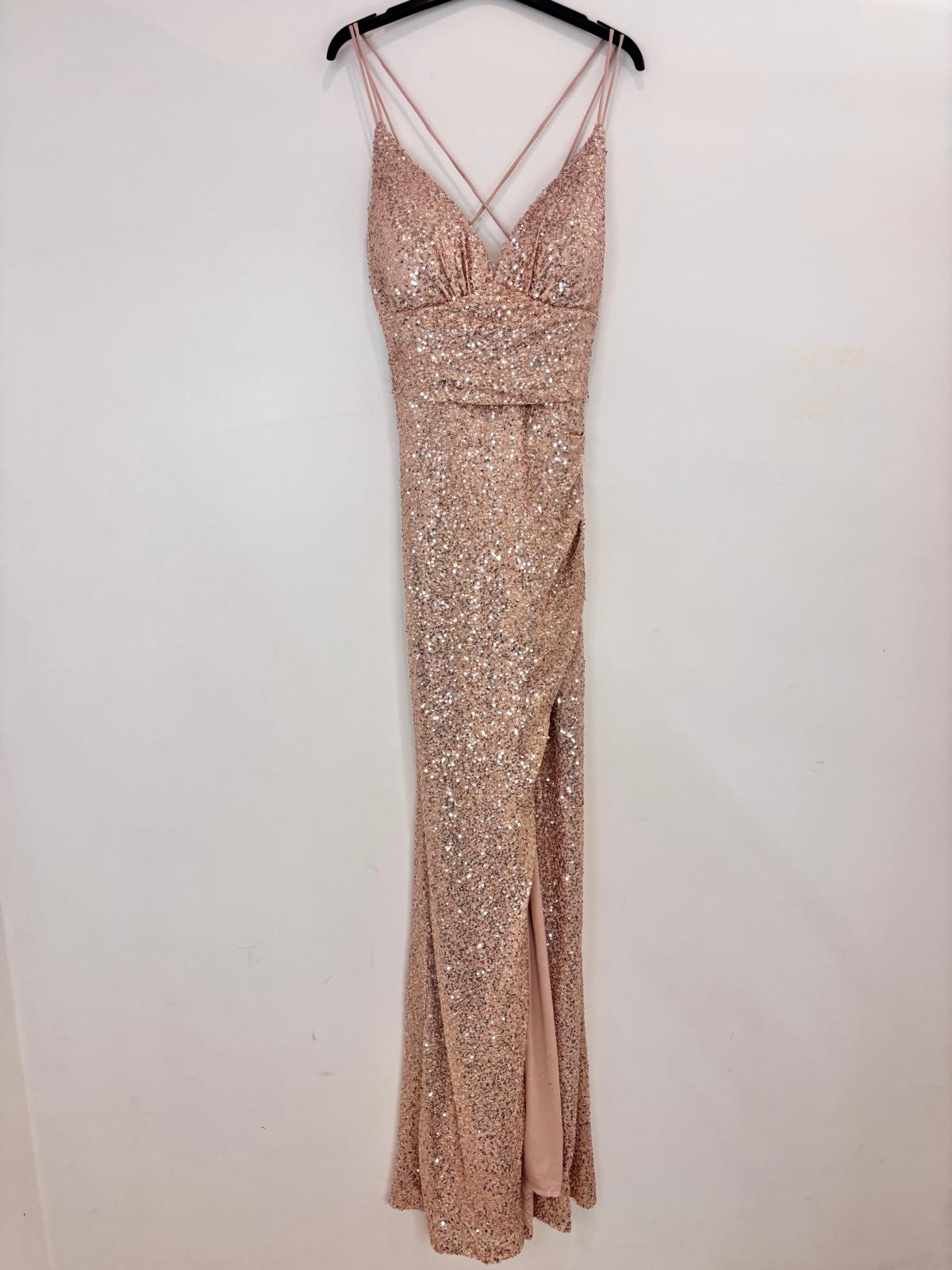 Robe sirène à sequins et dos croisé