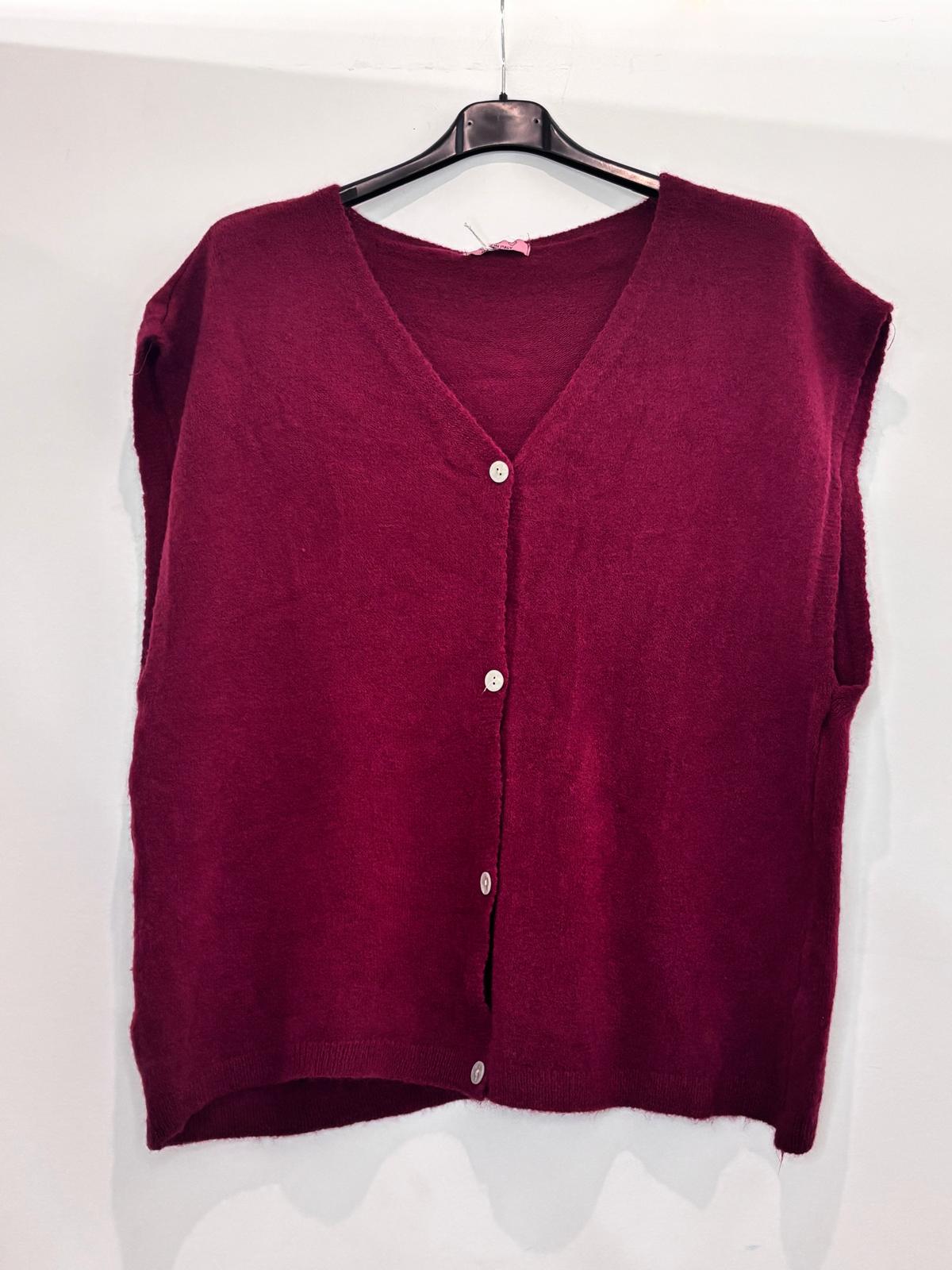 Top en maille à boutons – coupe ample et col V