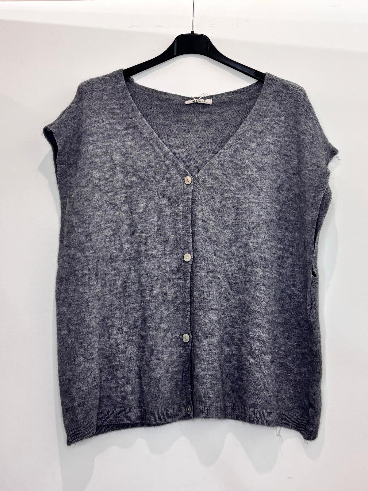 Top en maille à boutons – coupe ample et col V