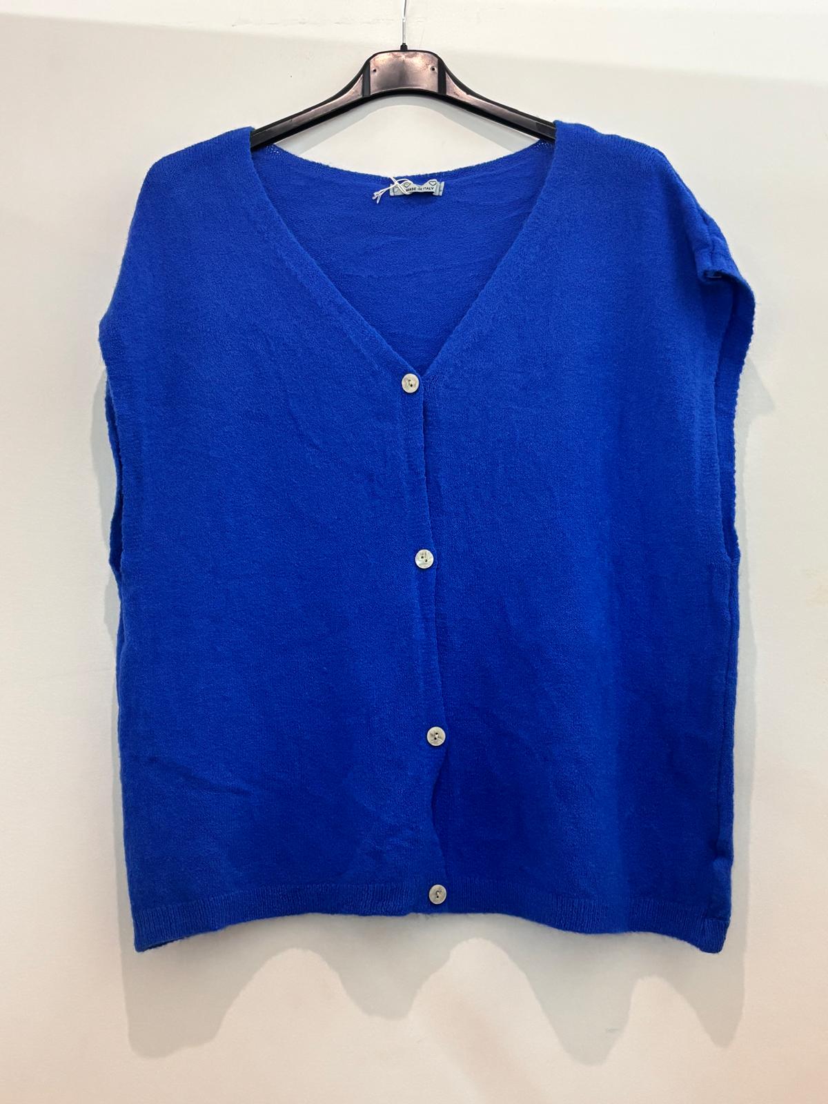 Top en maille à boutons – coupe ample et col V