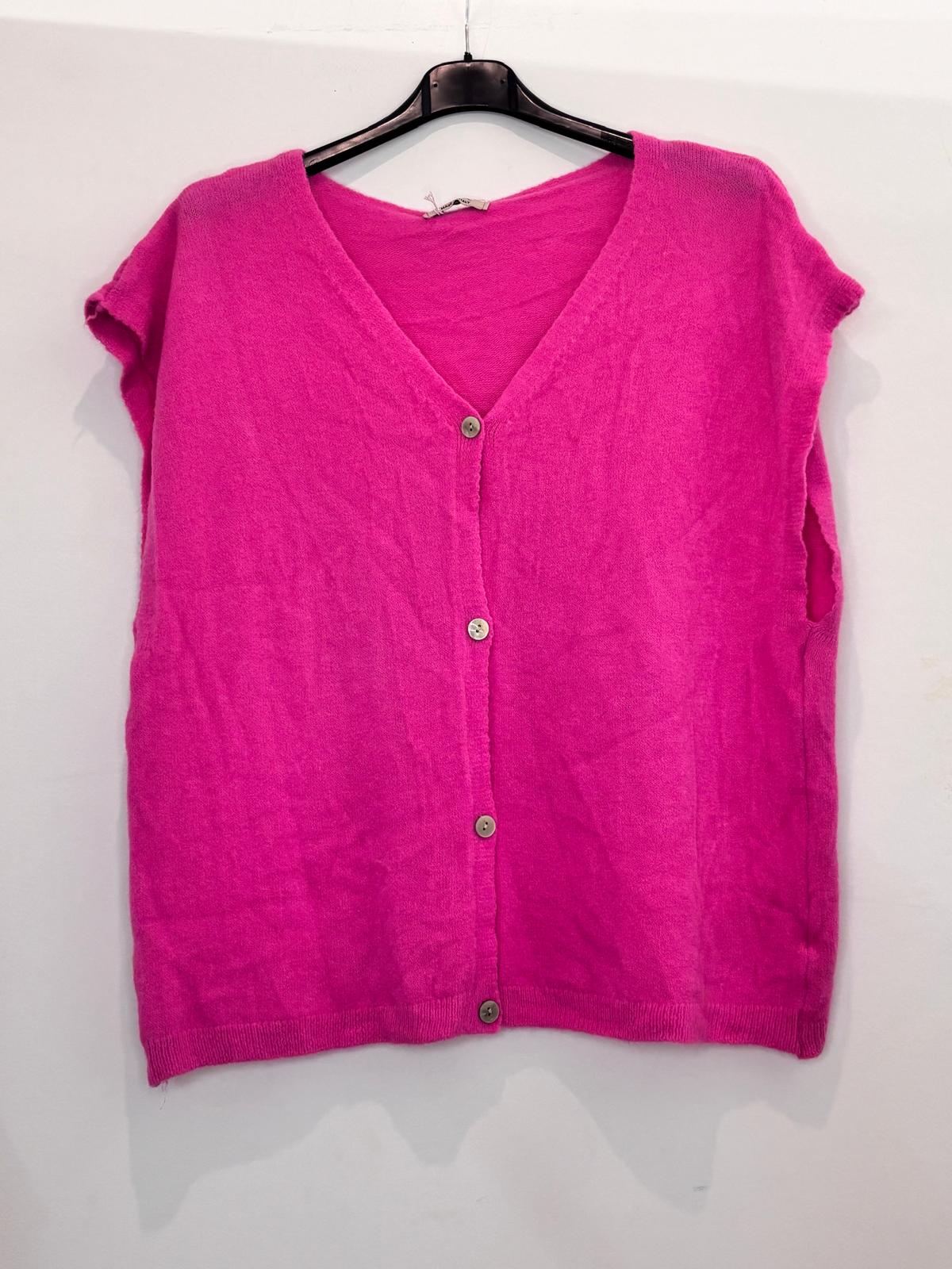 Top en maille à boutons – coupe ample et col V