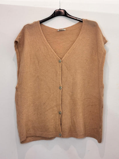 Top en maille à boutons – coupe ample et col V