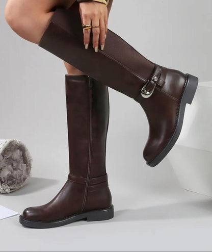 Bottes cavalières à boucle argentée