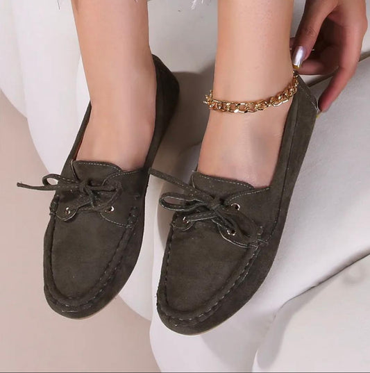 Mocassins en daim à nœuds