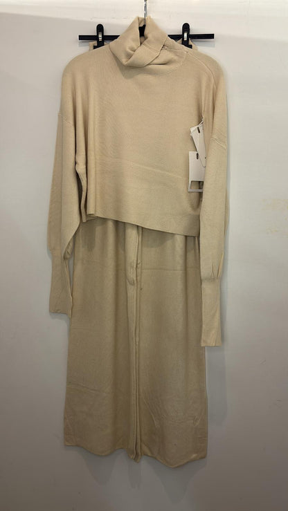 Ensemble côtelé avec col montant et ouverture pour le pouce