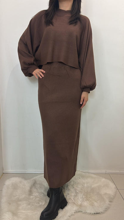 Ensemble jupe longue et pull ample en maille