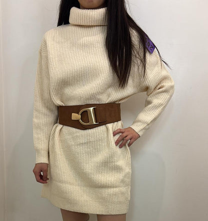 Robe pull à col roulé en maille épaisse