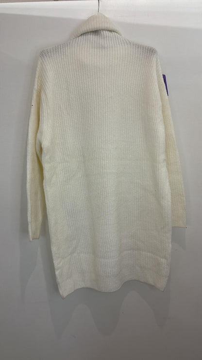 Robe pull à col roulé en maille épaisse