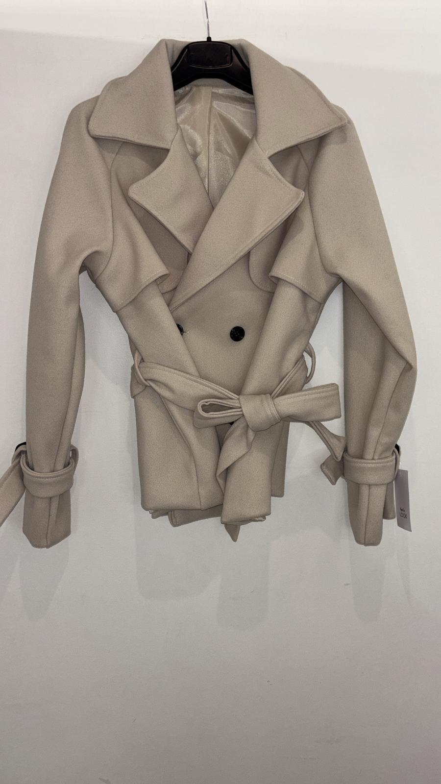 Trench court à ceinture nouée