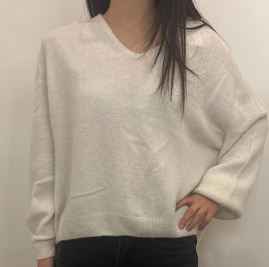 Pull col V classique et doux