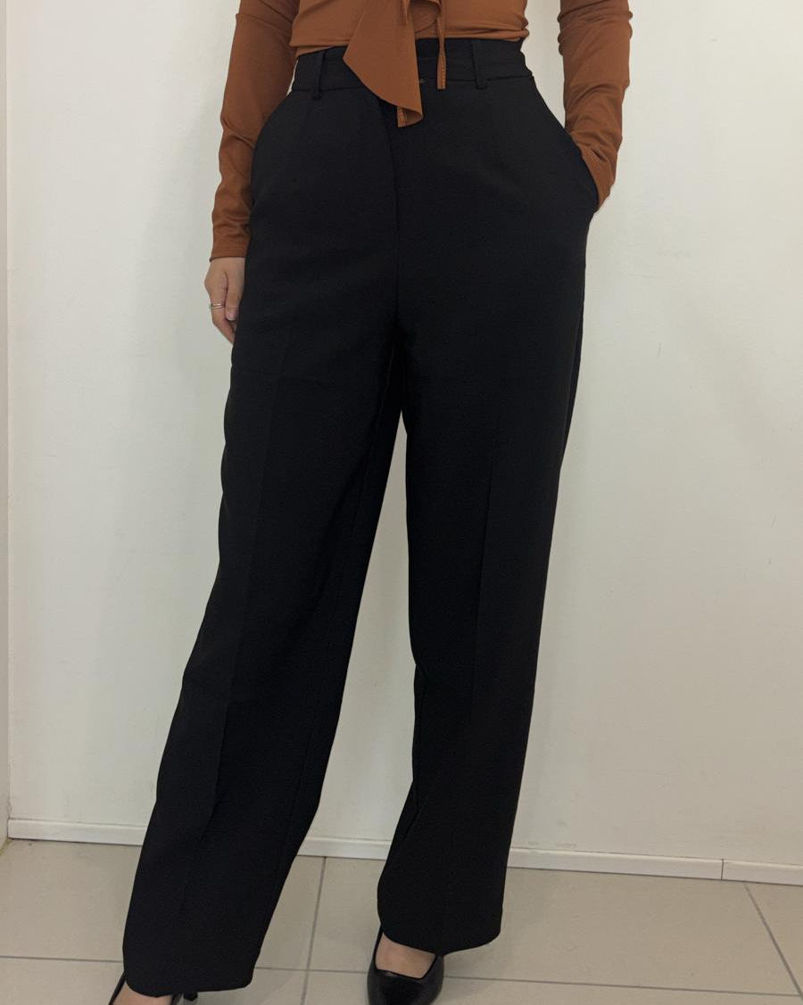 Pantalon droit noir taille haute