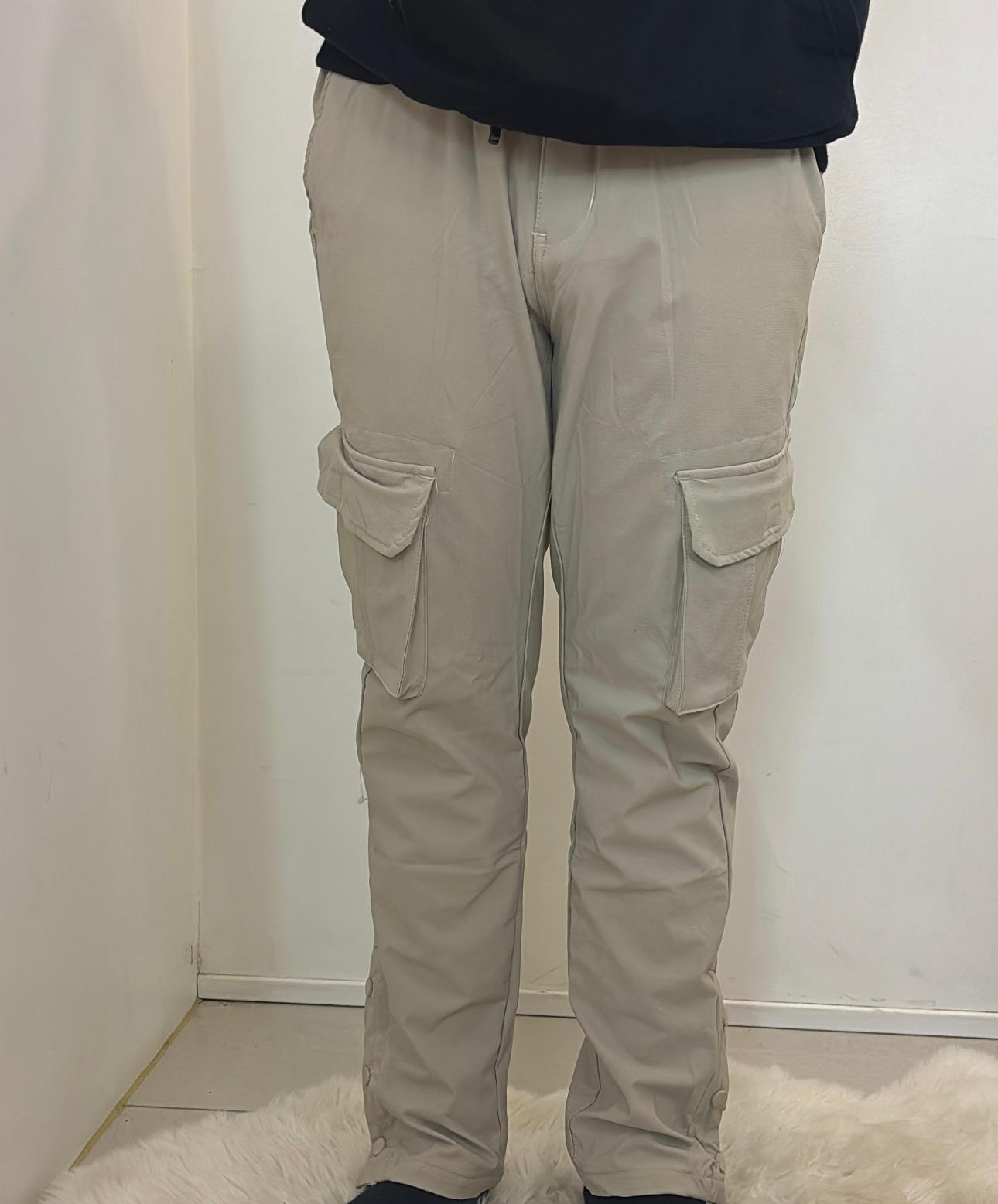 Cargo coupe droite avec poches profondes